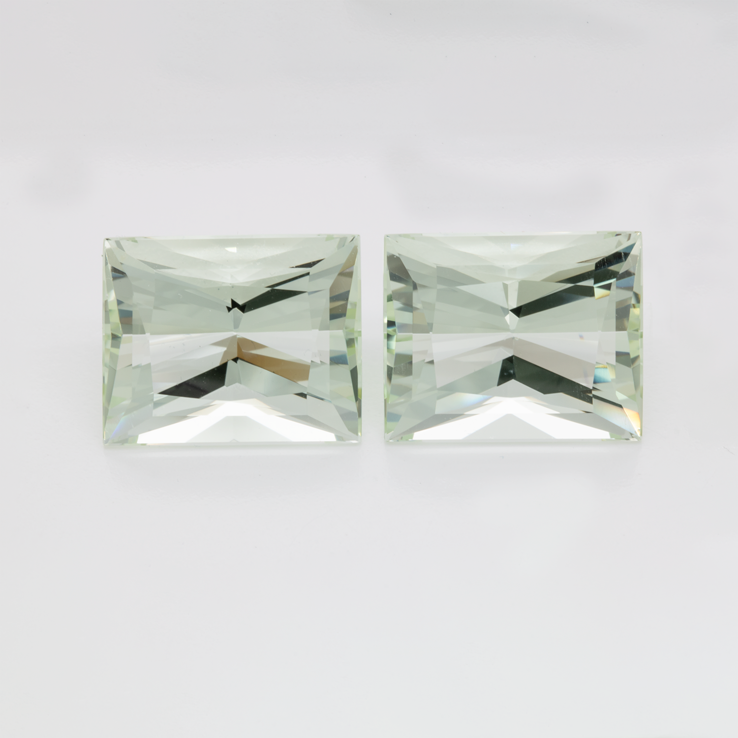 Beryll Paar - grün, rechteck, 15,5x12,5 mm, 25,10 cts, Nr. BY90040