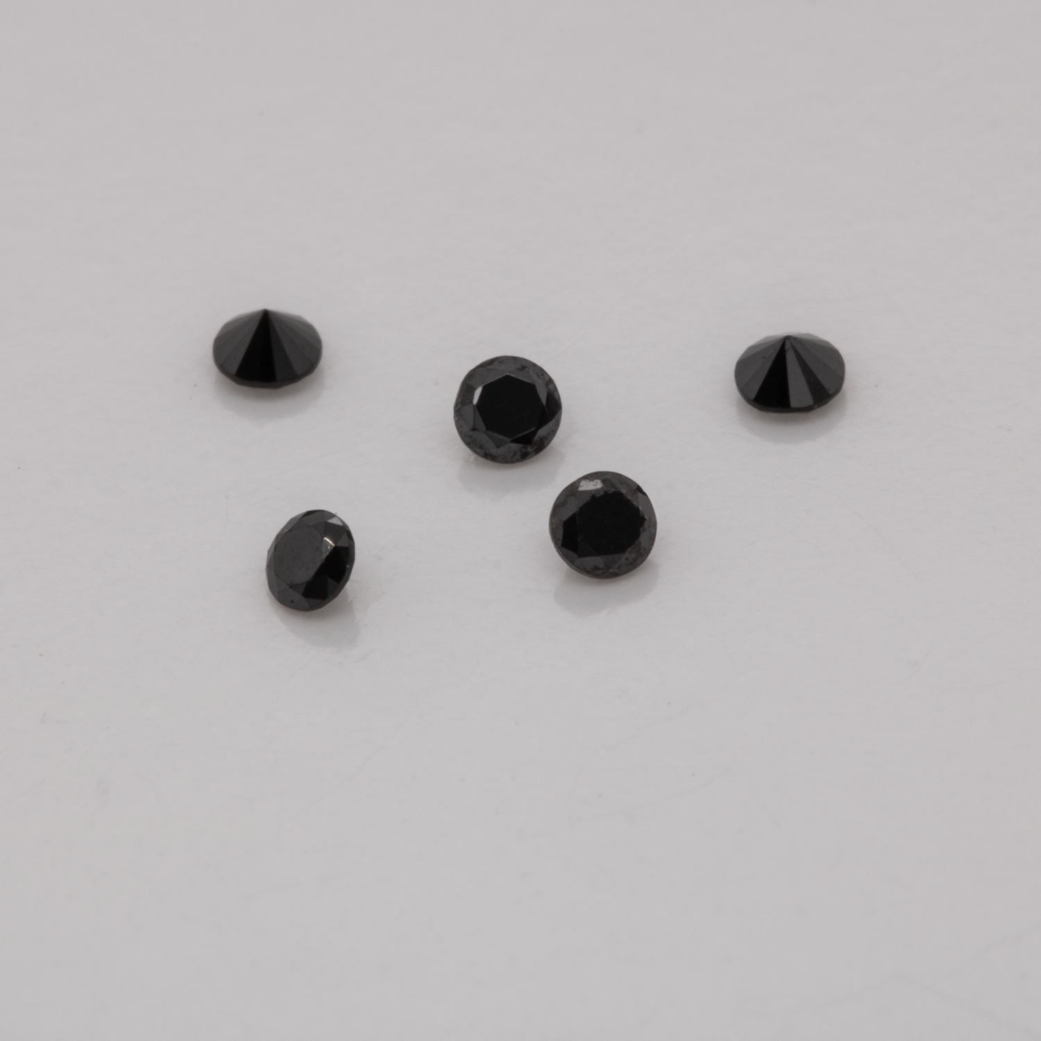 Diamond - black, non-transparent, round, 1.3 mm, approx. 0.01 cts, No. D11057