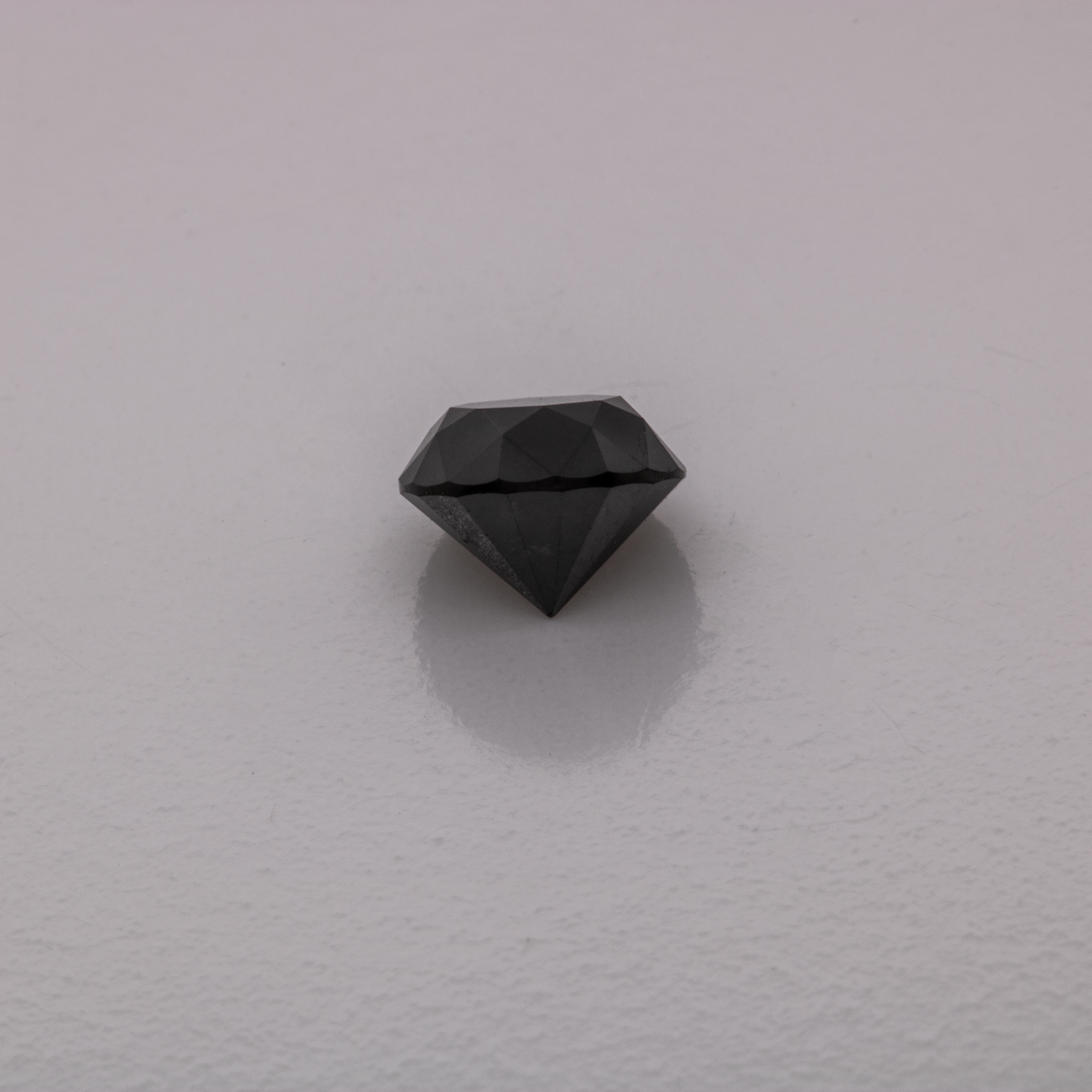 Diamond - black, non-transparent, round, 4.3mm, approx. 0.4 -0.5 cts, No. D11062