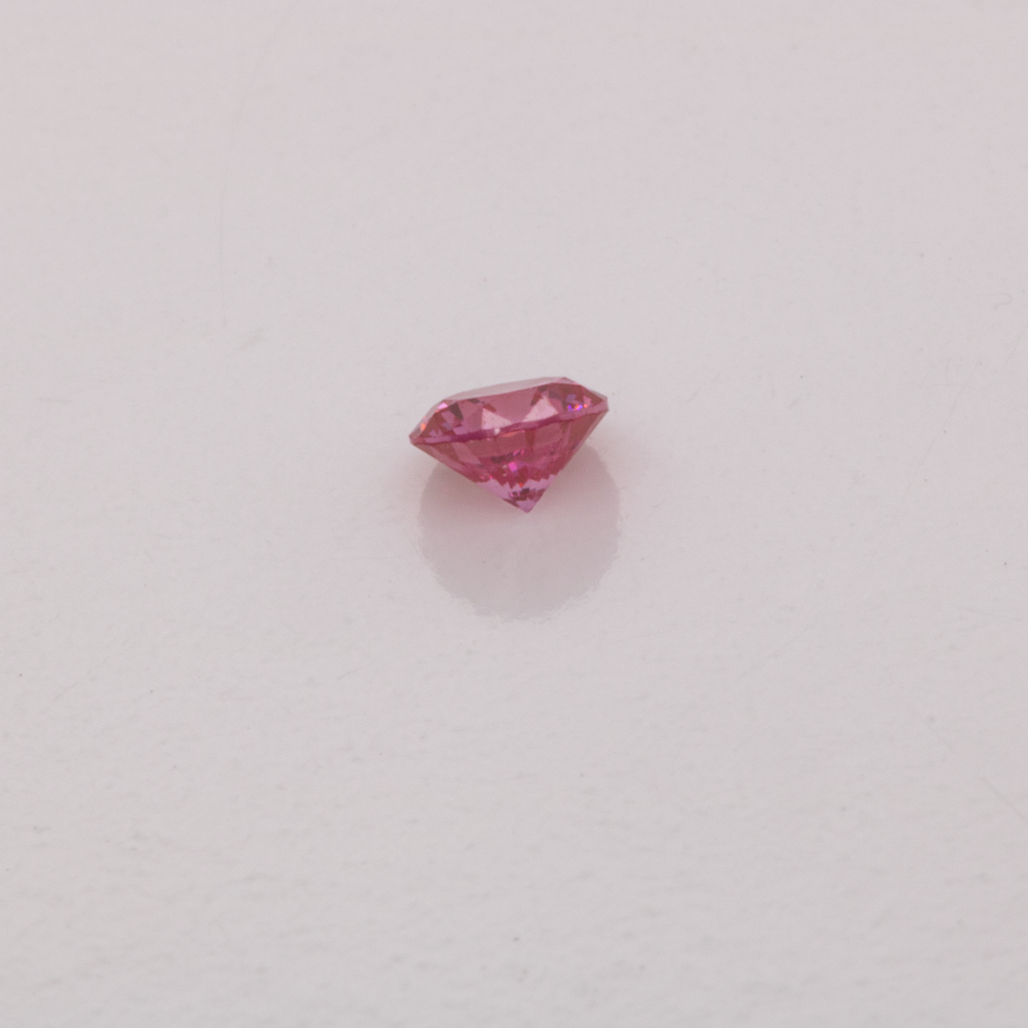Diamond - pink, VS, round, 1,7mm, ca. 0,02 cts, No. D11063