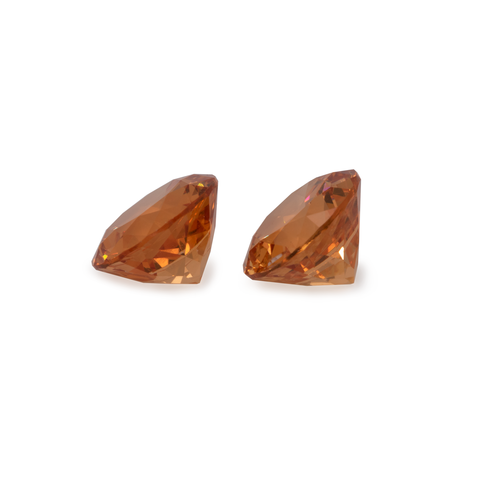 Mandarin Garnet Pair - light orange, round, 5x5 mm, 1.20-1.28 cts, No. MG23003