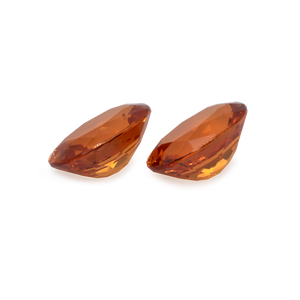 Mandarin Granat Paar - hell orange, oval, 8x6 mm, 3,32 cts, Nr. MG26003