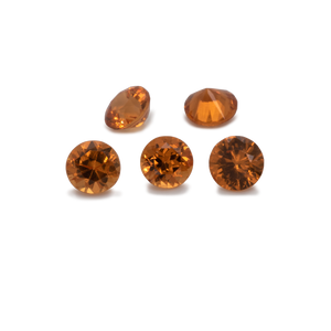 Mandarin Garnet - orange, round, 2.5x2.5 mm, 0.079-0.094 cts, No. MG37001