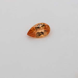 Mandarin Granat - orange, birnform, 5x3 mm, 0,24-0.26 cts, Nr. MG99053