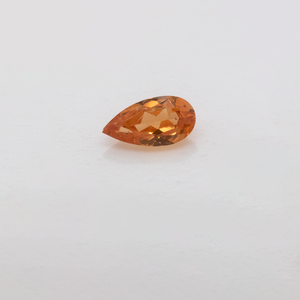 Mandarin Garnet - orange, pearshape, 4x2 mm, 0.11-0.12 cts, No. MG99054