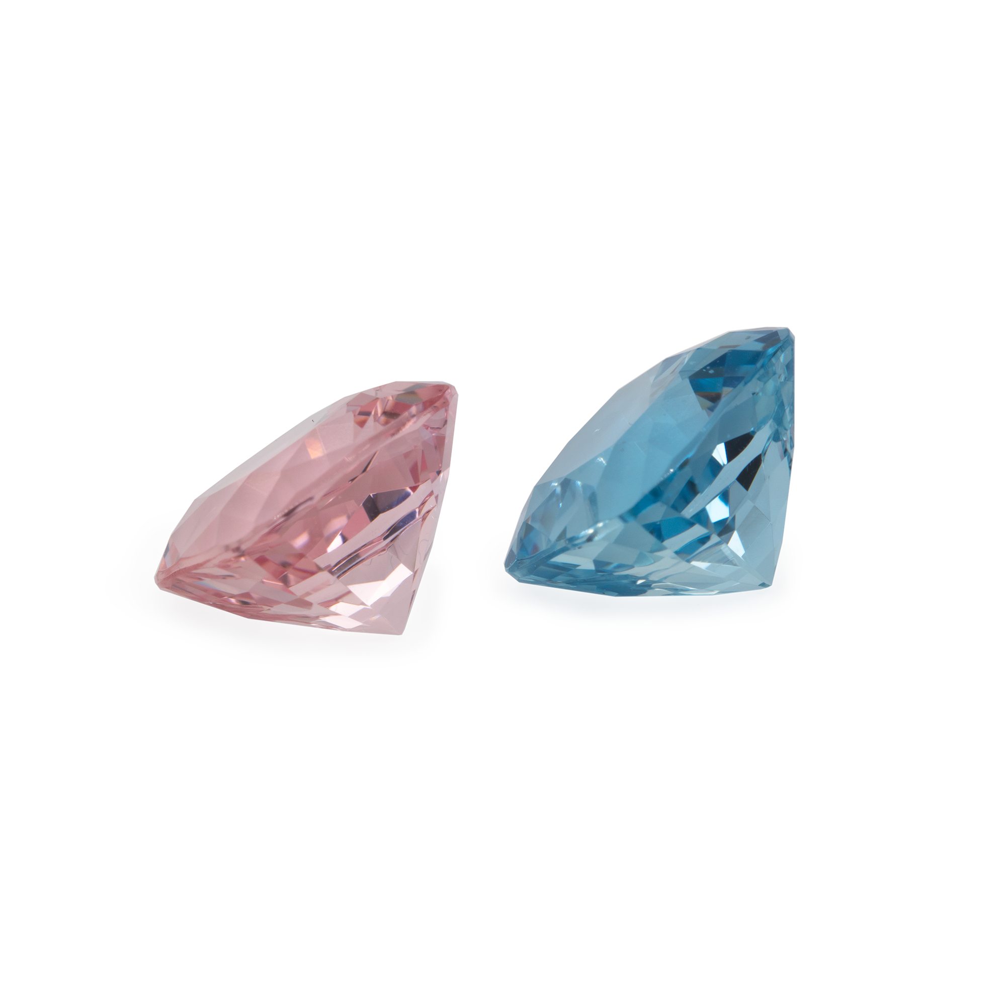 Beryll Paar - rosa/blau, antik, 11x11 mm, 10,02 cts, Nr. MO25001