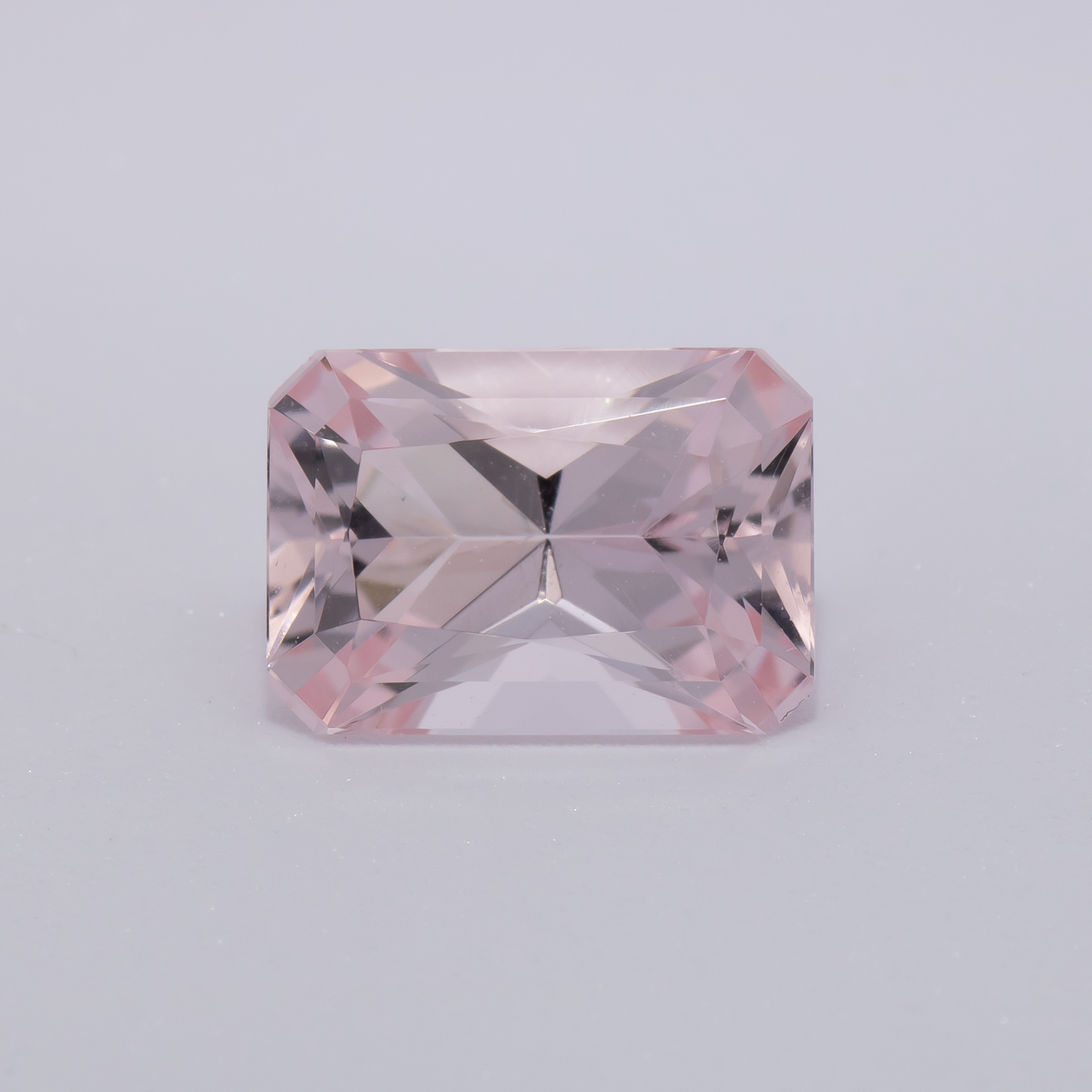 Morganite - pink, octagon, 7x5 mm, 0.83 cts, No. MO46009