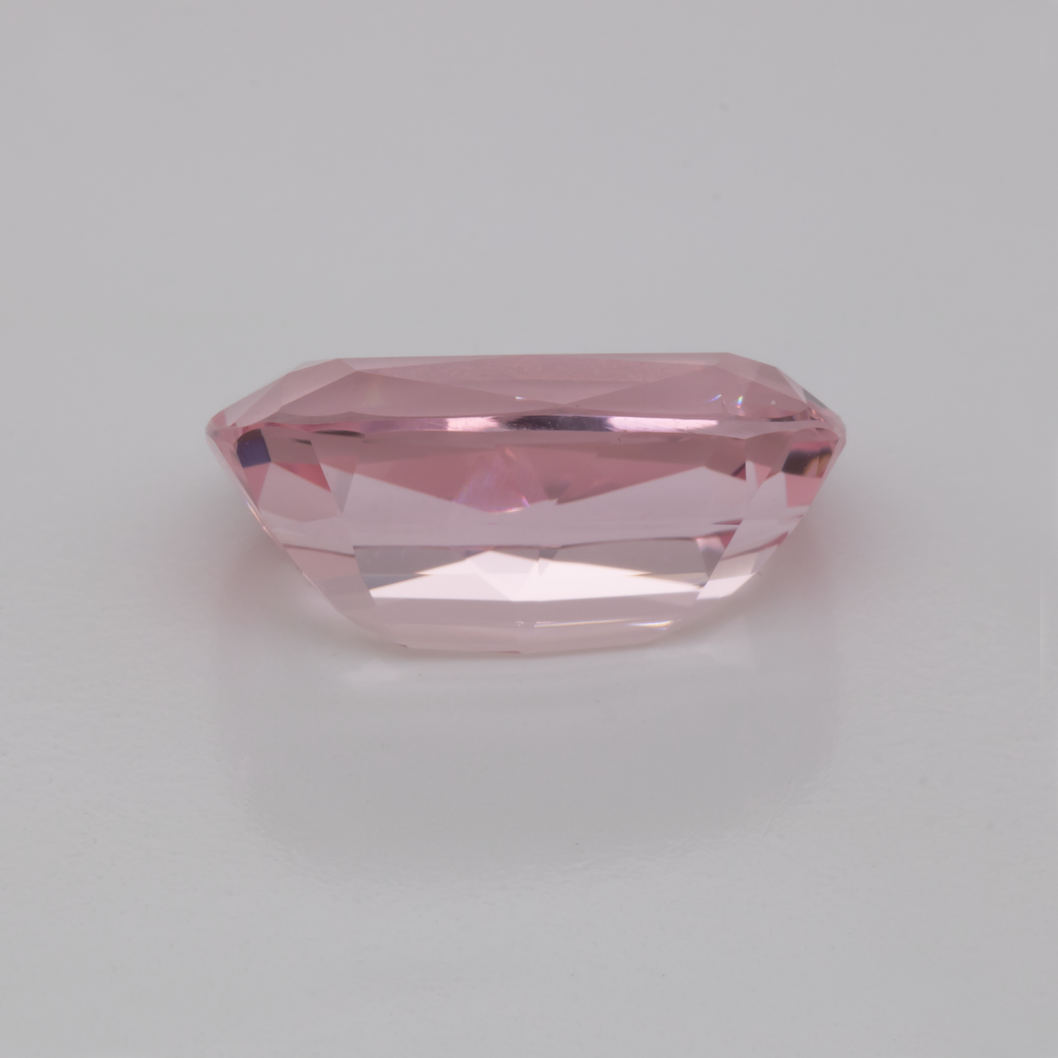 Morganite - pink, cushion, 16x11 mm, 8.04 cts, No. MO46010