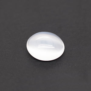 Mondstein - weiß, oval, 13,3x15,9 mm, 9,43 cts, Nr. MST10001