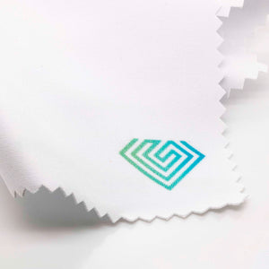 Your free GEMHYPE polishing cloth