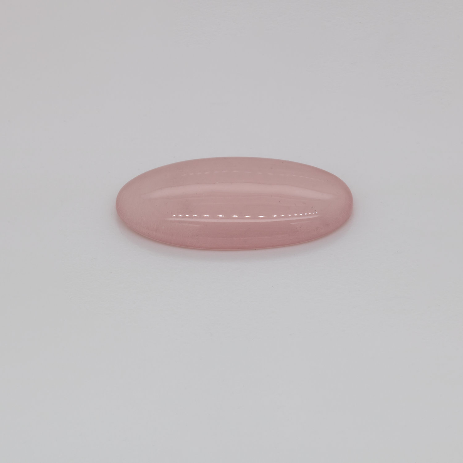 Rose quarz - pink, oval, 19.3x9.6 mm, 4.84 cts, No. RO00005
