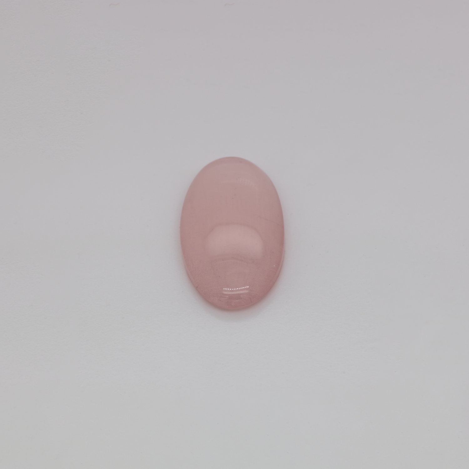 Rose quarz - pink, oval, 19.3x9.6 mm, 4.84 cts, No. RO00005