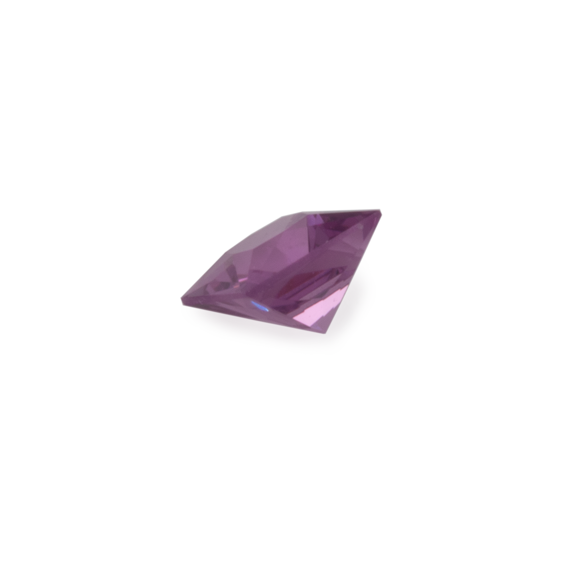 Royal Purple Garnet - lila, rechteck, 2x2 mm, 0,04-0,06 cts, Nr. RP25001