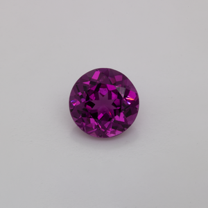 Royal Purple Garnet - lila, rund, 7x7 mm, 1.42-1.66 cts, Nr. RP92002