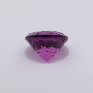 Royal Purple Garnet - purple, round, 5x5 mm, 0.59 - 0.61 cts, No. RP94003