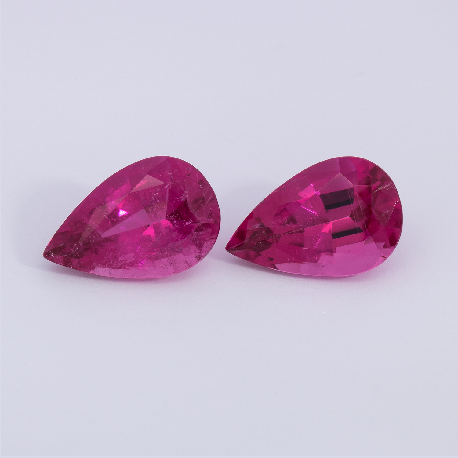 Rubellite Pair - pink, pearshape, 12.5x8.1 mm, 6.23 cts, No. RUB15003