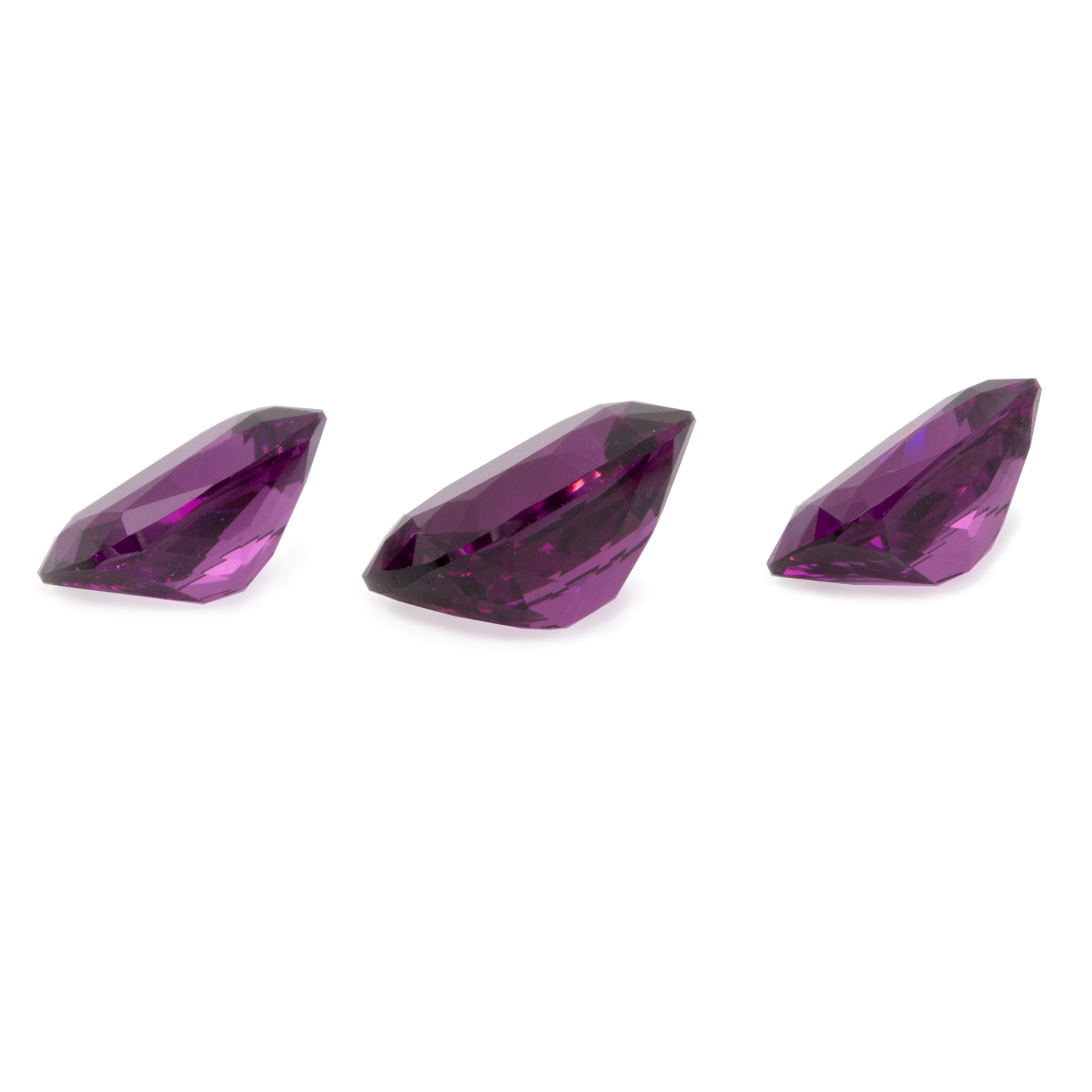 Royal Purple Garnet im Set - lila, antik, 7x5 mm & 8x6 mm, 3,65 cts, Nr. SET99011
