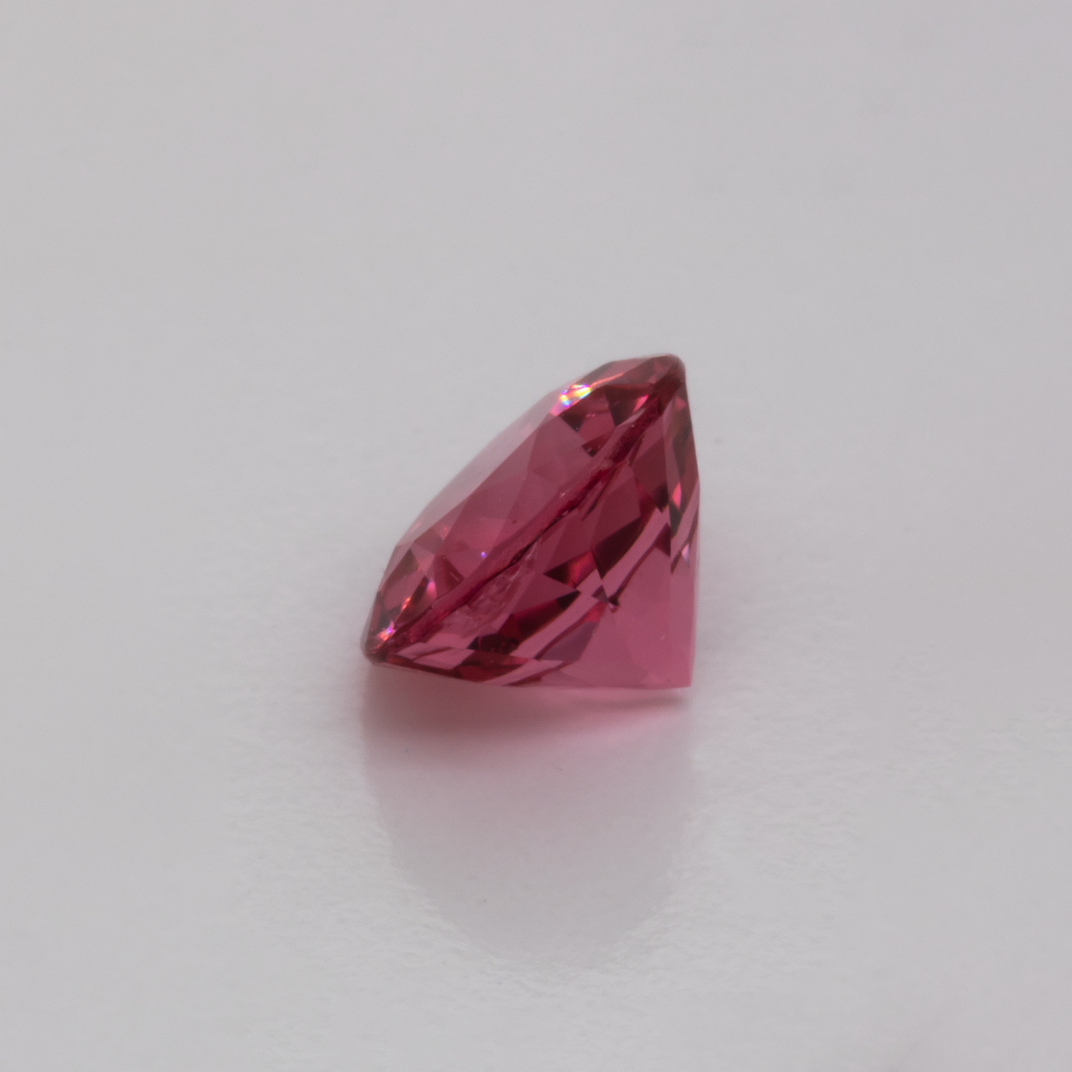 Spinel - pink, round, 5.7x5.7 mm, 0.85 cts, No. SP90021