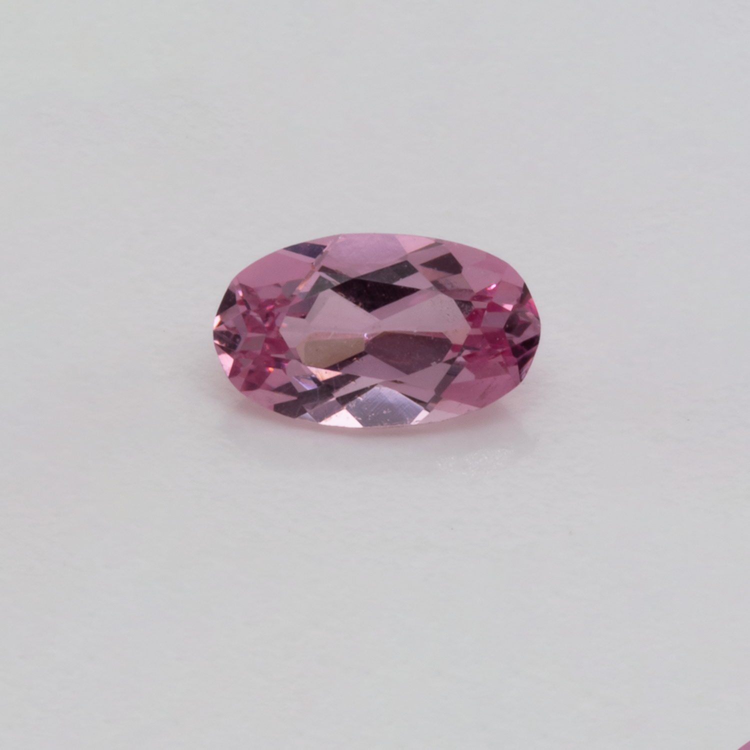 Spinell - rosa, oval, 5x3 mm, 0,25 cts, Nr. SP90024