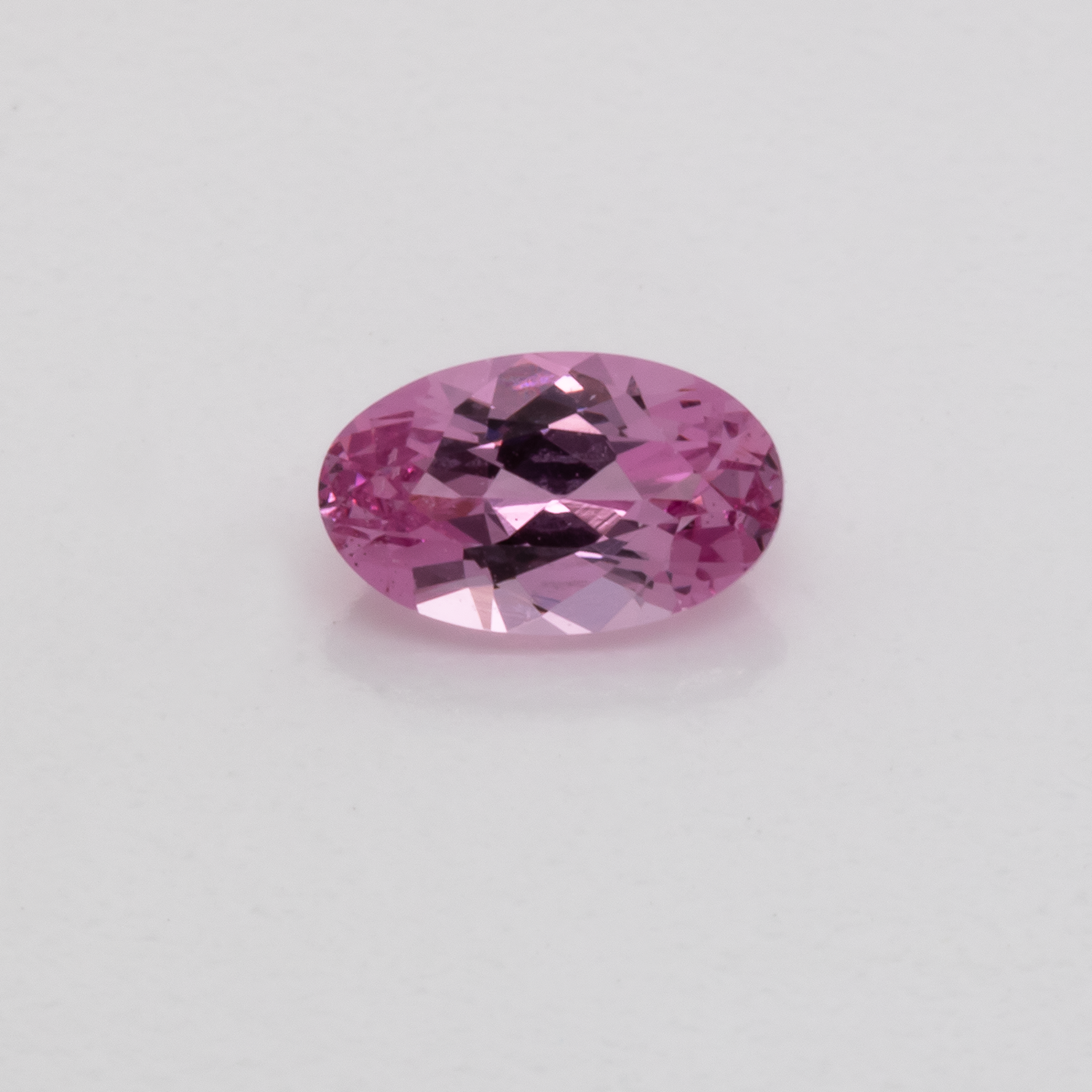 Spinell - rosa, oval, 5x3 mm, 0,26 cts, Nr. SP90025