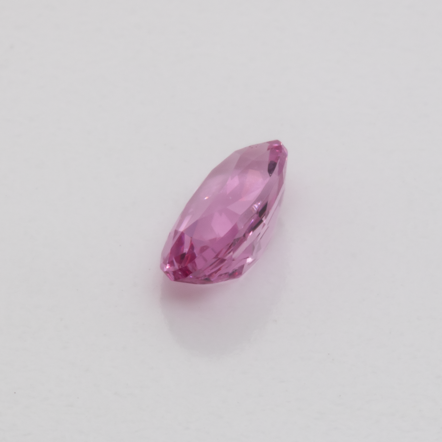 Spinell - rosa, oval, 5x3 mm, 0,26 cts, Nr. SP90025