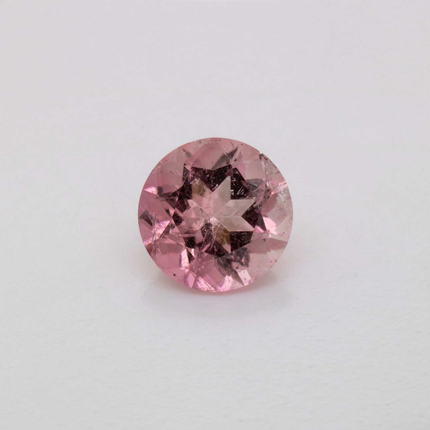 Tourmaline - pink, round, 5.5x5.5 mm, 0.60 cts, No. TR101307