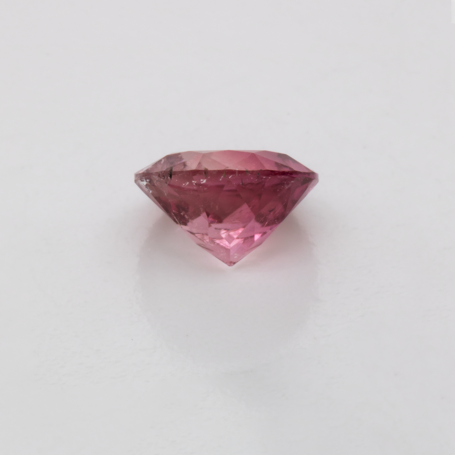 Tourmaline - pink, round, 5.5x5.5 mm, 0.60 cts, No. TR101307