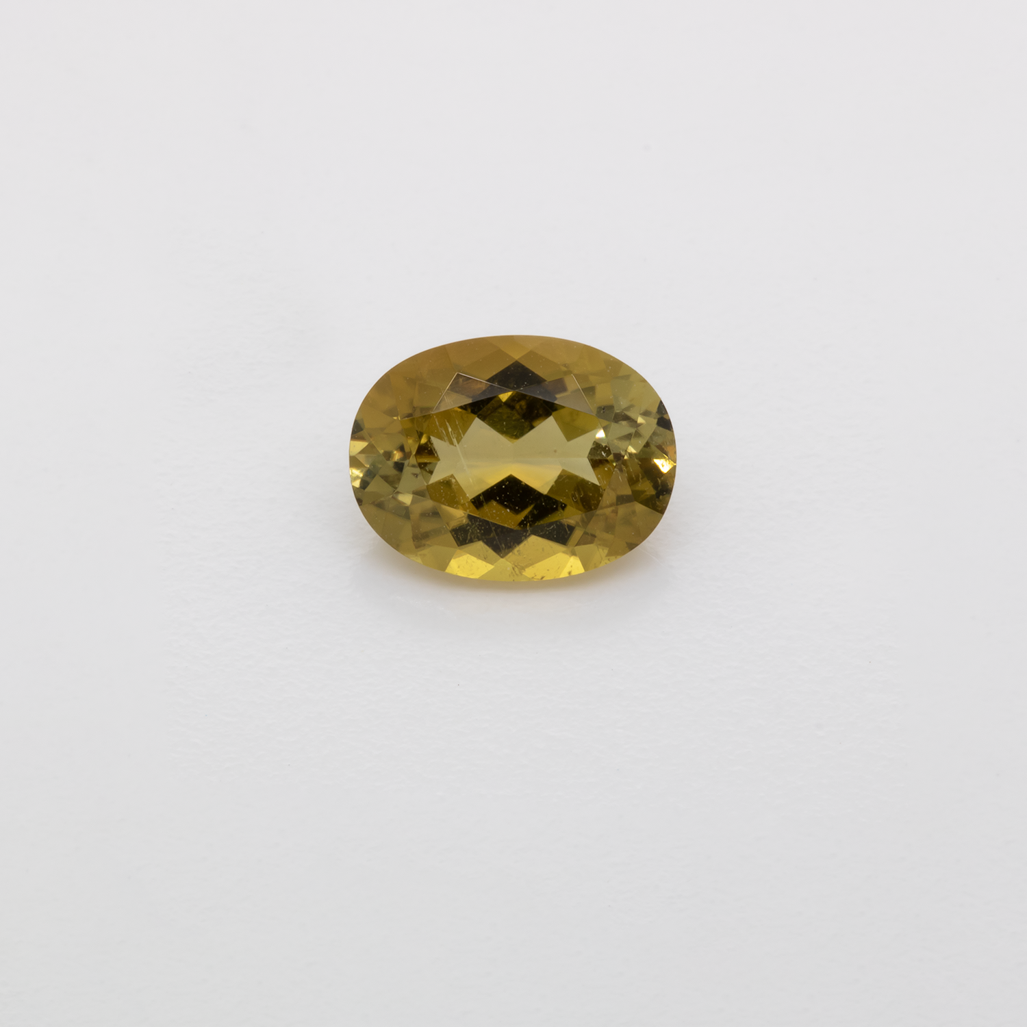 Tourmaline - yellow, oval, 8x6 mm, 1.31 cts, No. TR101328