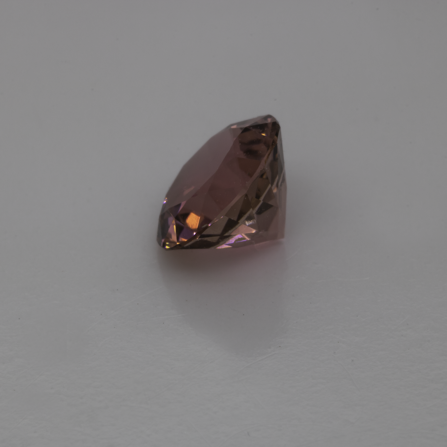 Tourmaline - pink, round, 5.5x5.5 mm, 0.59-0.63 cts, No. TR10161