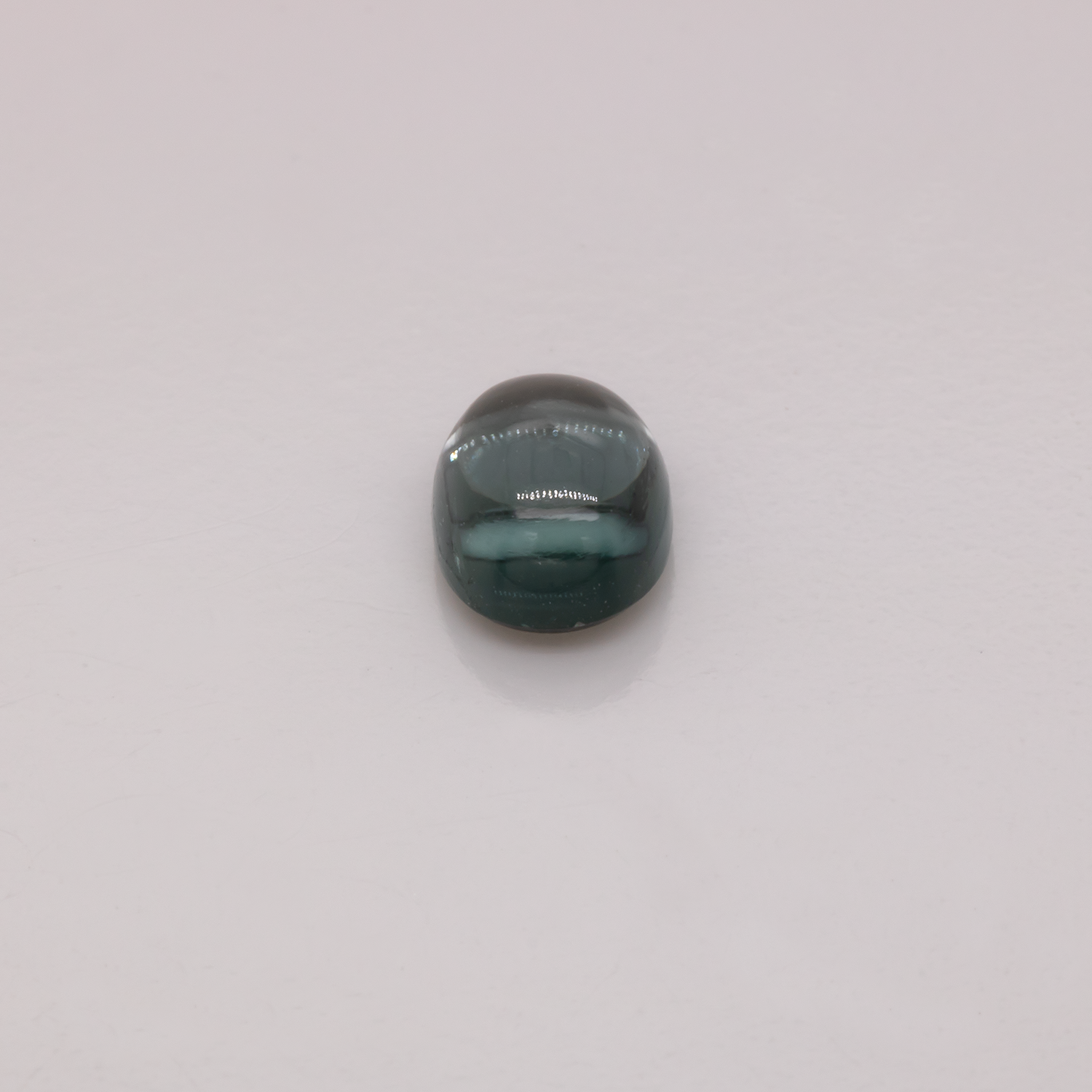 Turmalin - grau, oval, 6,3x4,8 mm, 0,88 cts, Nr. TR99100