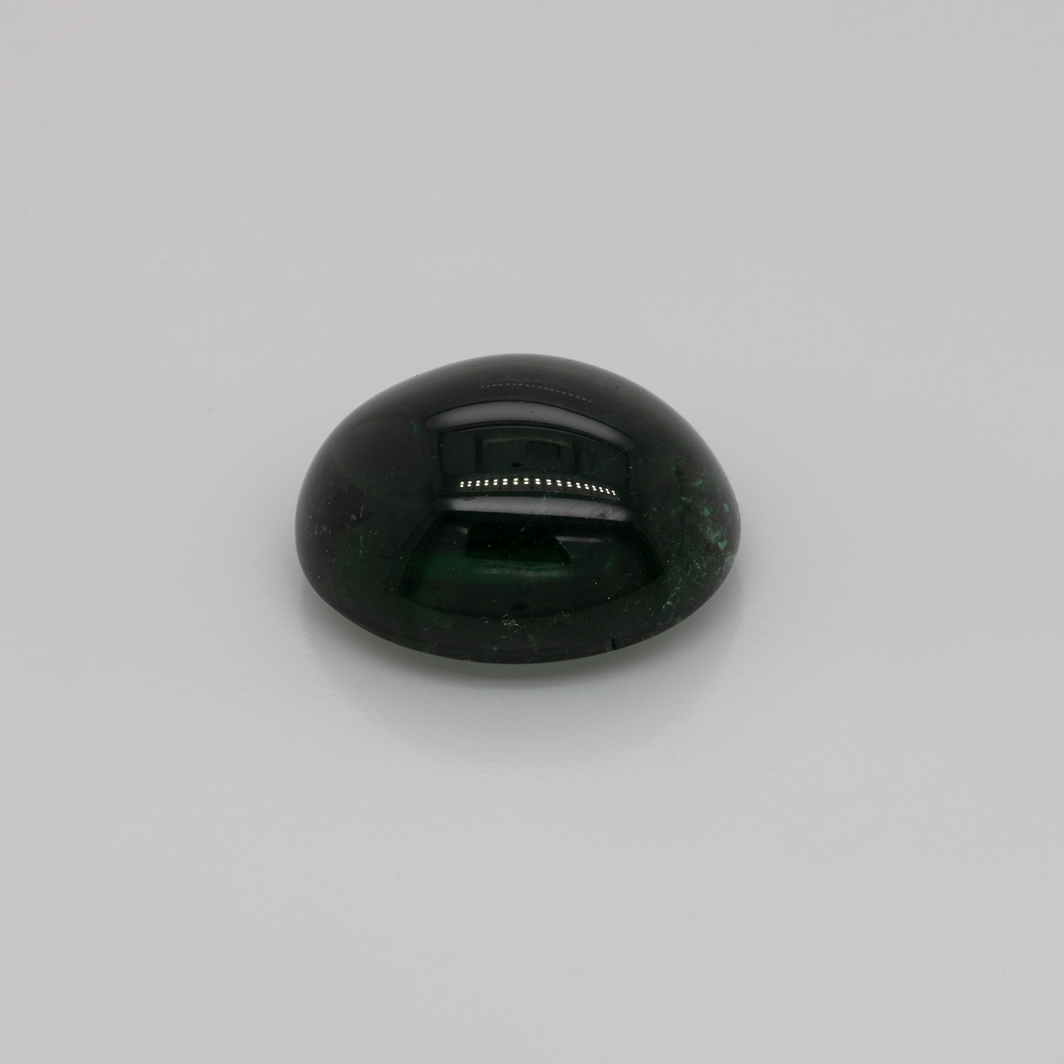 Turmalin - grün, oval, 16x13 mm, 12,78 cts, Nr. TR991030