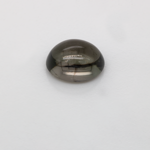 Turmalin - grau, oval, 8,2x6,3 mm, 1,86 cts, Nr. TR99104