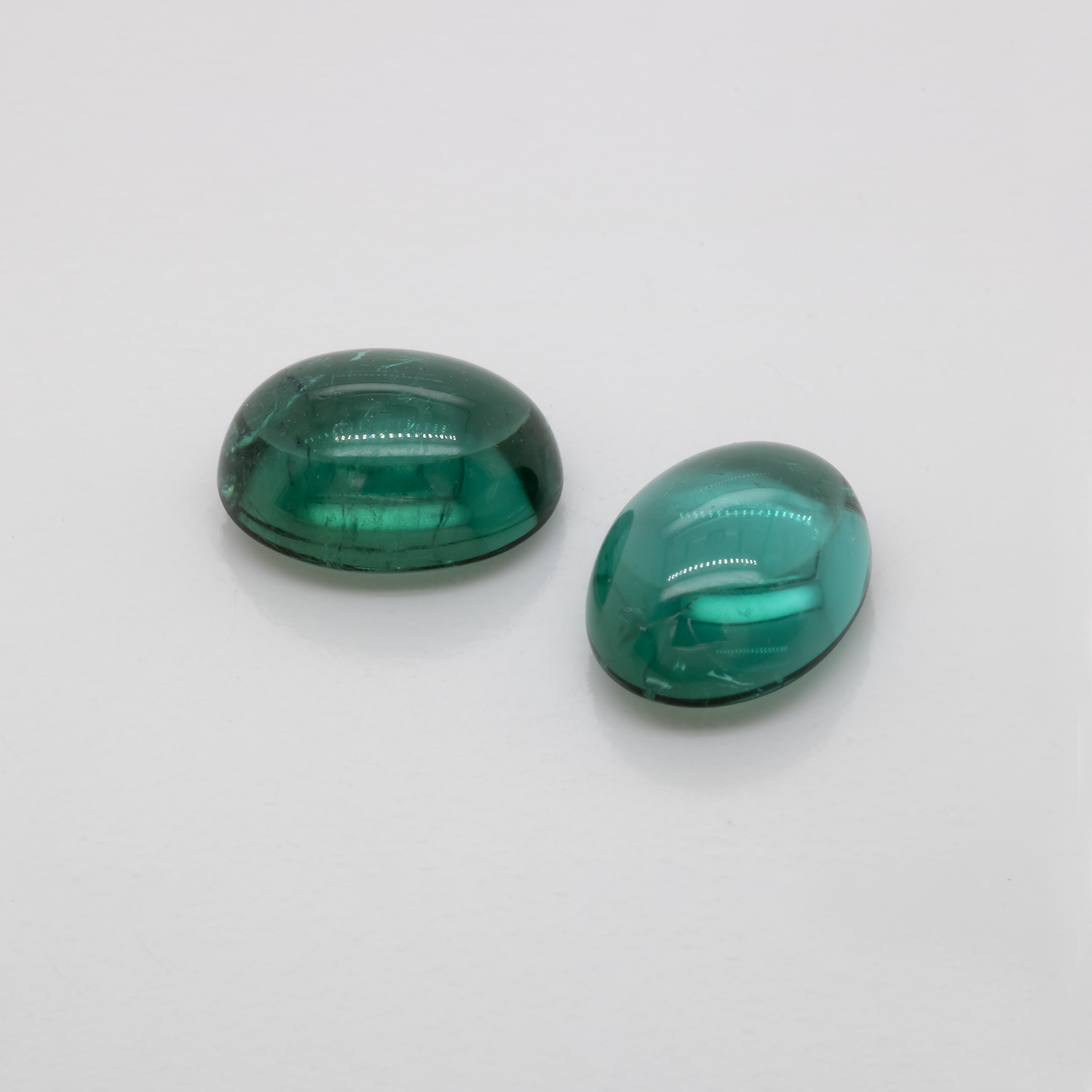 Tourmaline - green & blue, oval, 8x6 mm, 1.54 cts, No. TR99380