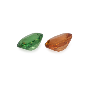 Mandarin Granat Tsavorit Paar - grün/orange, oval, 5x4 mm, 0,90 cts, Nr. TS25001