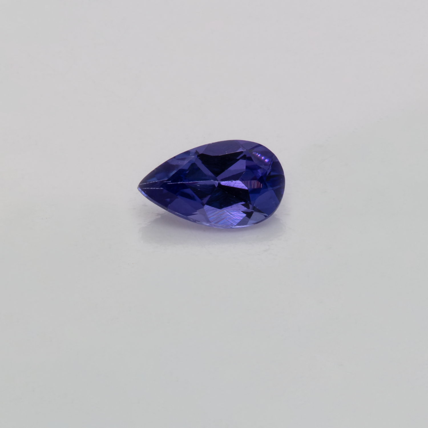 Tanzanite - AAA, pearshape, 5x3 mm, 0.19-0.22 cts, No. TZ99020
