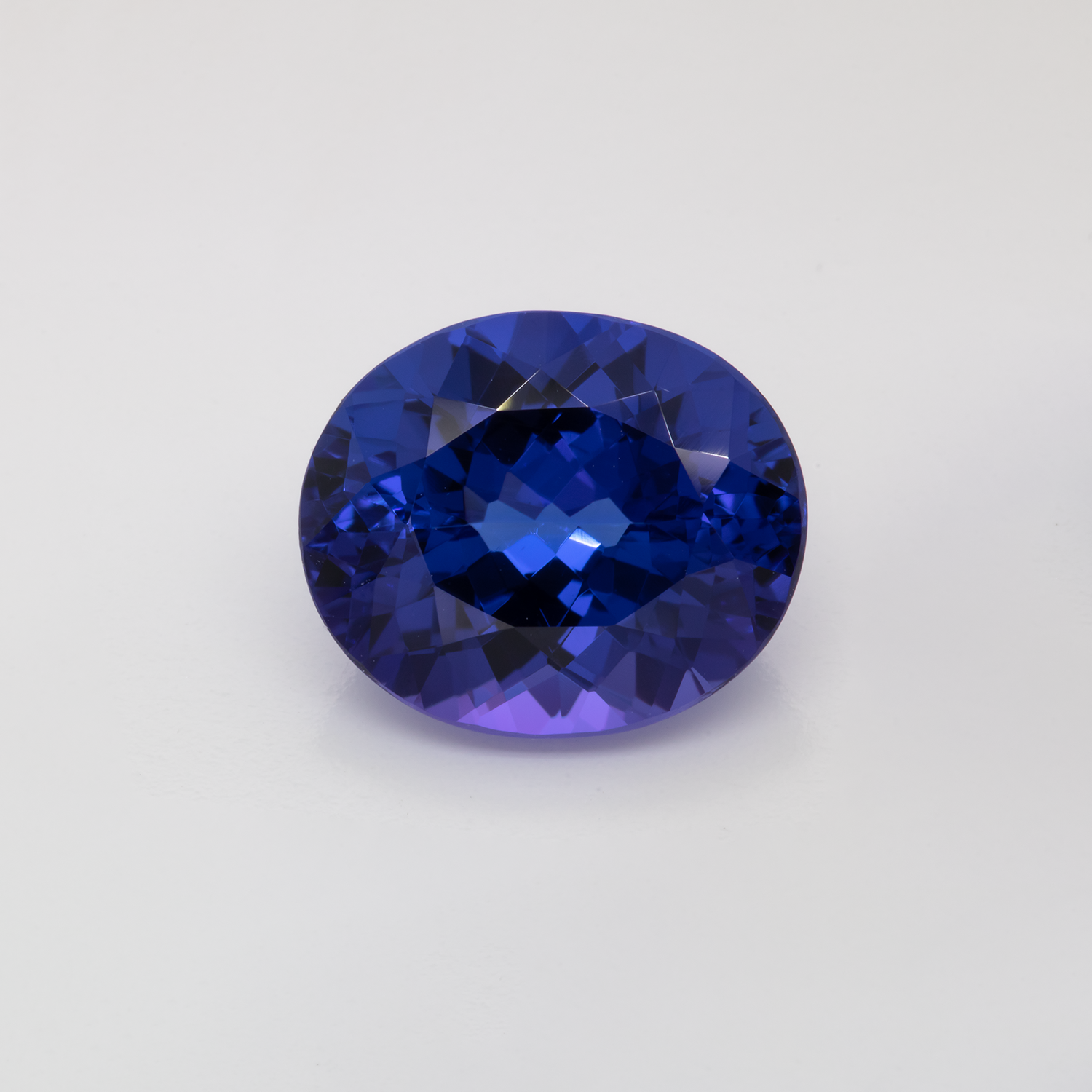 Tanzanite  - AAA, oval, 13x11 mm, 6.64 cts, No. TZ99024