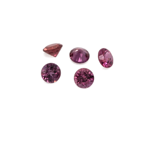 Sapphire - red, round, 1.5x1.5 mm, approx. 0.02 cts, No. XSR11176
