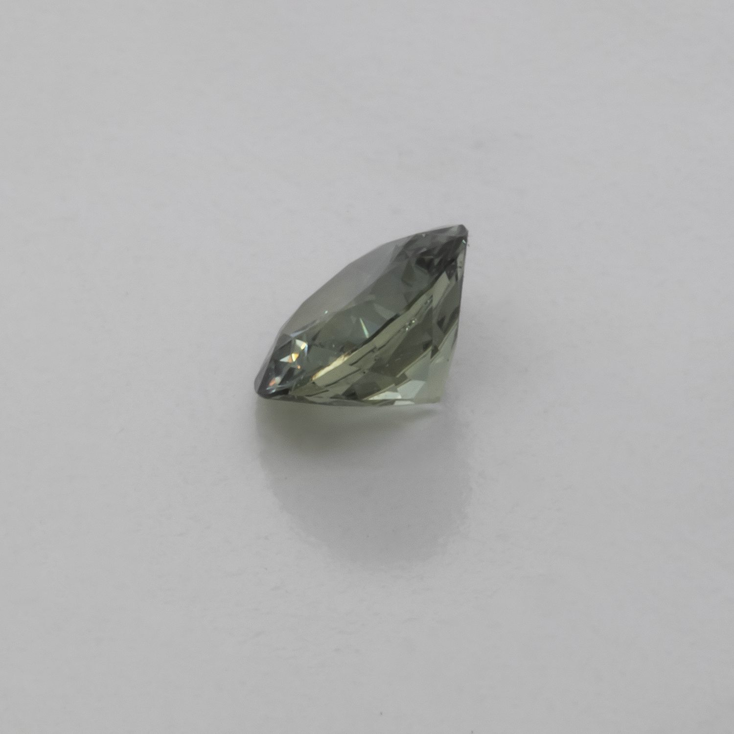 Sapphire - blue/green, round, 4.7x4.7 mm, 0.42 cts, No. XSR11183