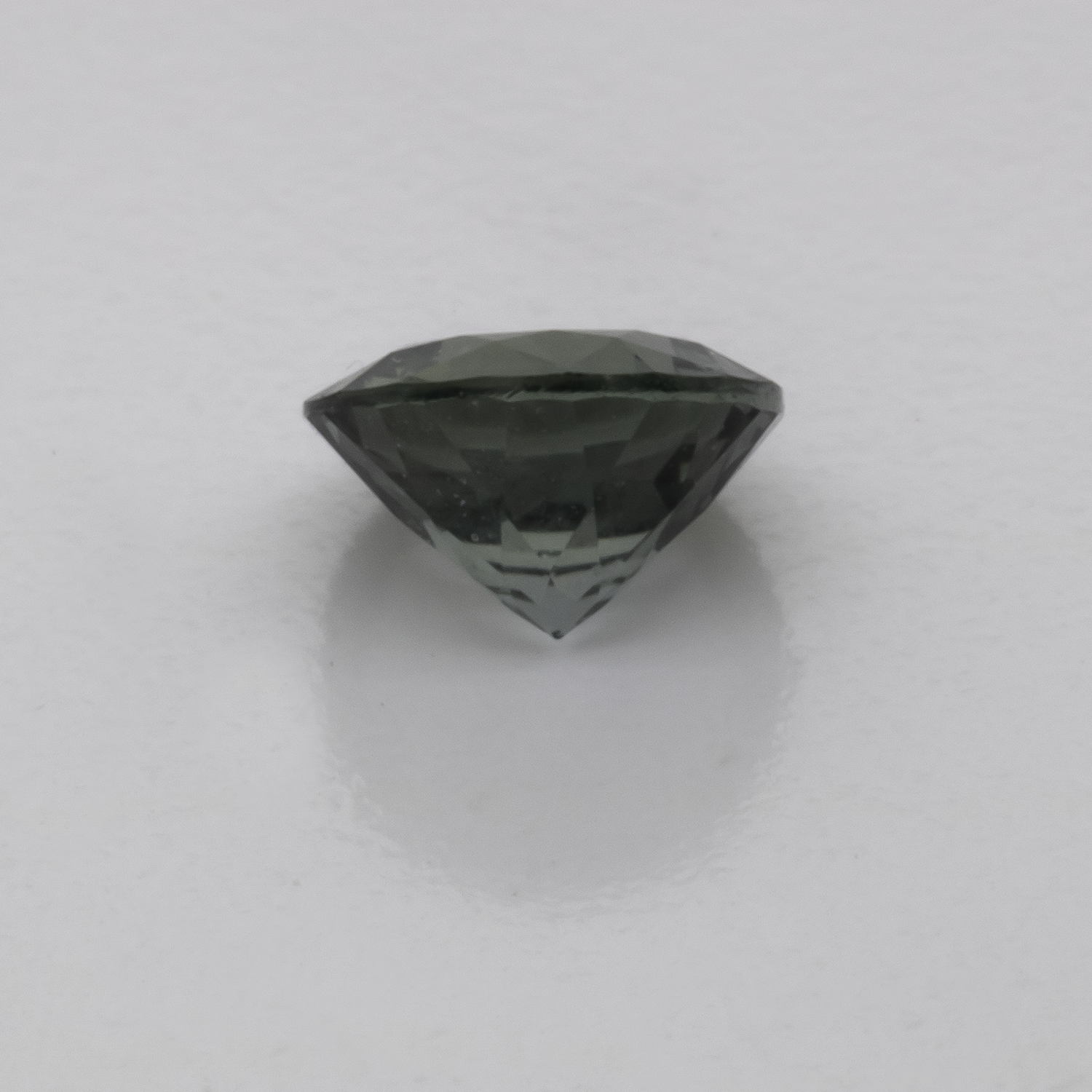 Sapphire - blue/grey, round, 4.8x4.8 mm, 0.50 cts, No. XSR11185