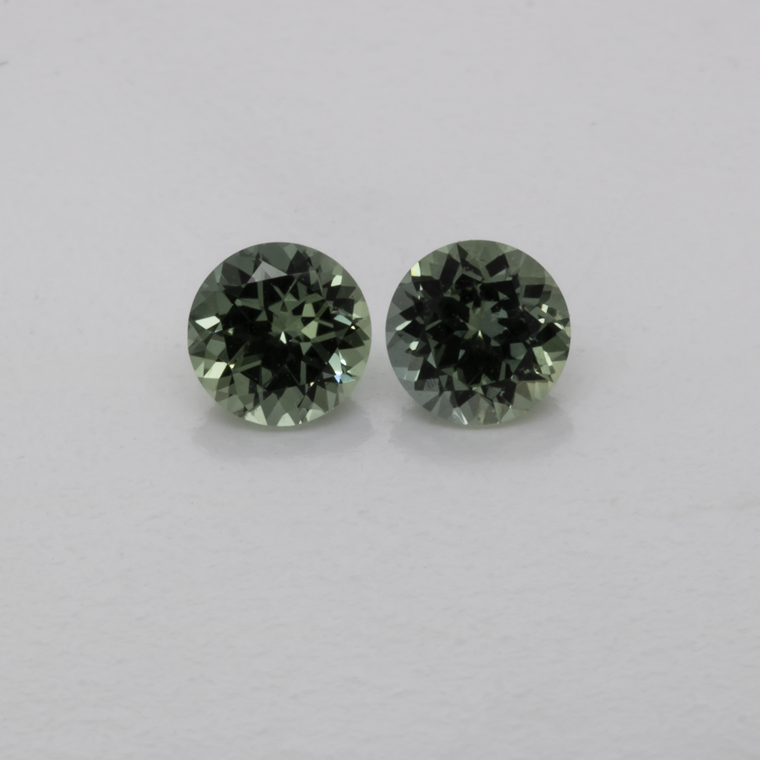 Sapphire Pair - green/blue, round, 3.6x.6 mm, 0.45 cts, No. XSR11192