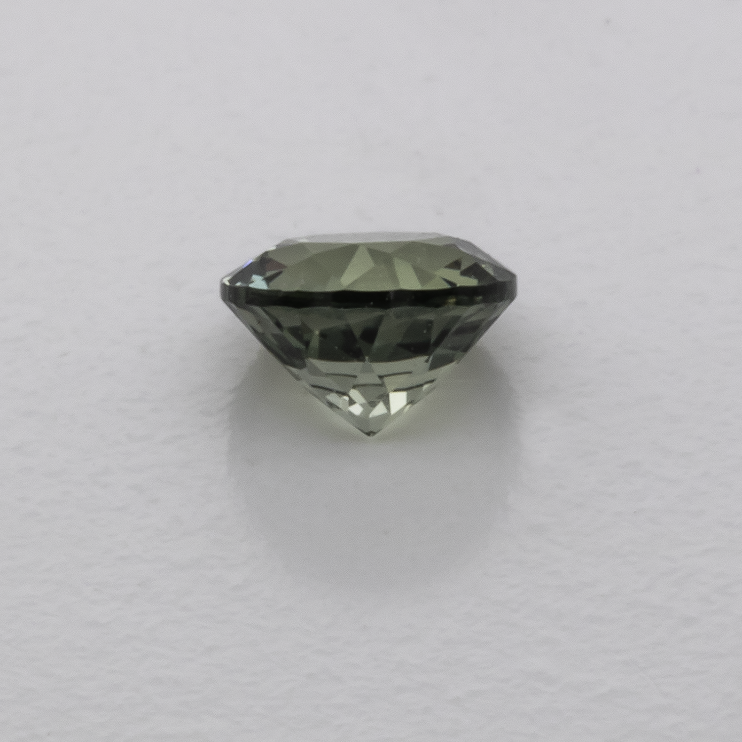 Saphir - grün, rund, 4,1x4,1 mm, 0,35 cts, Nr. XSR11194