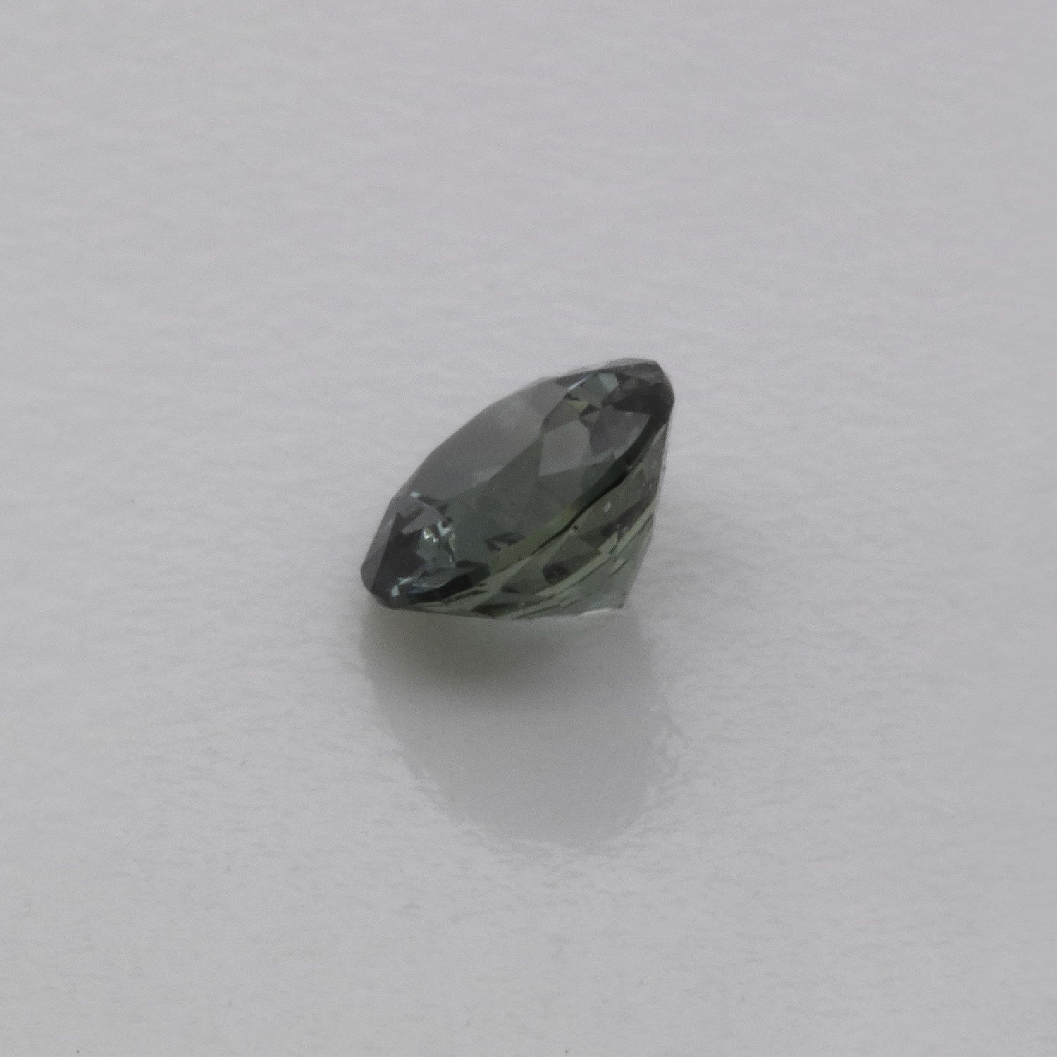 Sapphire - blue/green, round, 4x4 mm, 0.30 cts, No. XSR11206