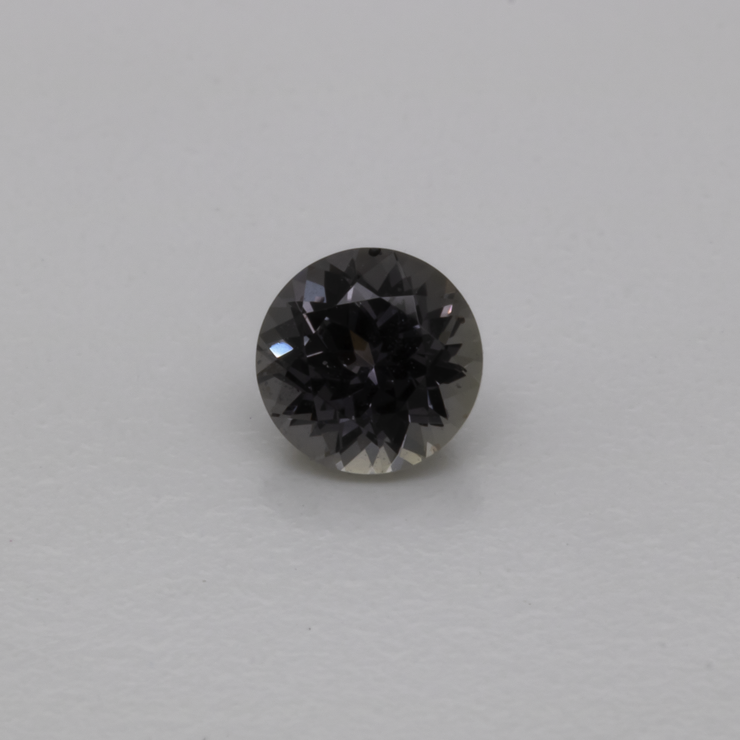 Sapphire - brown, round, 4x4 mm, 0.34 cts, No. XSR11220