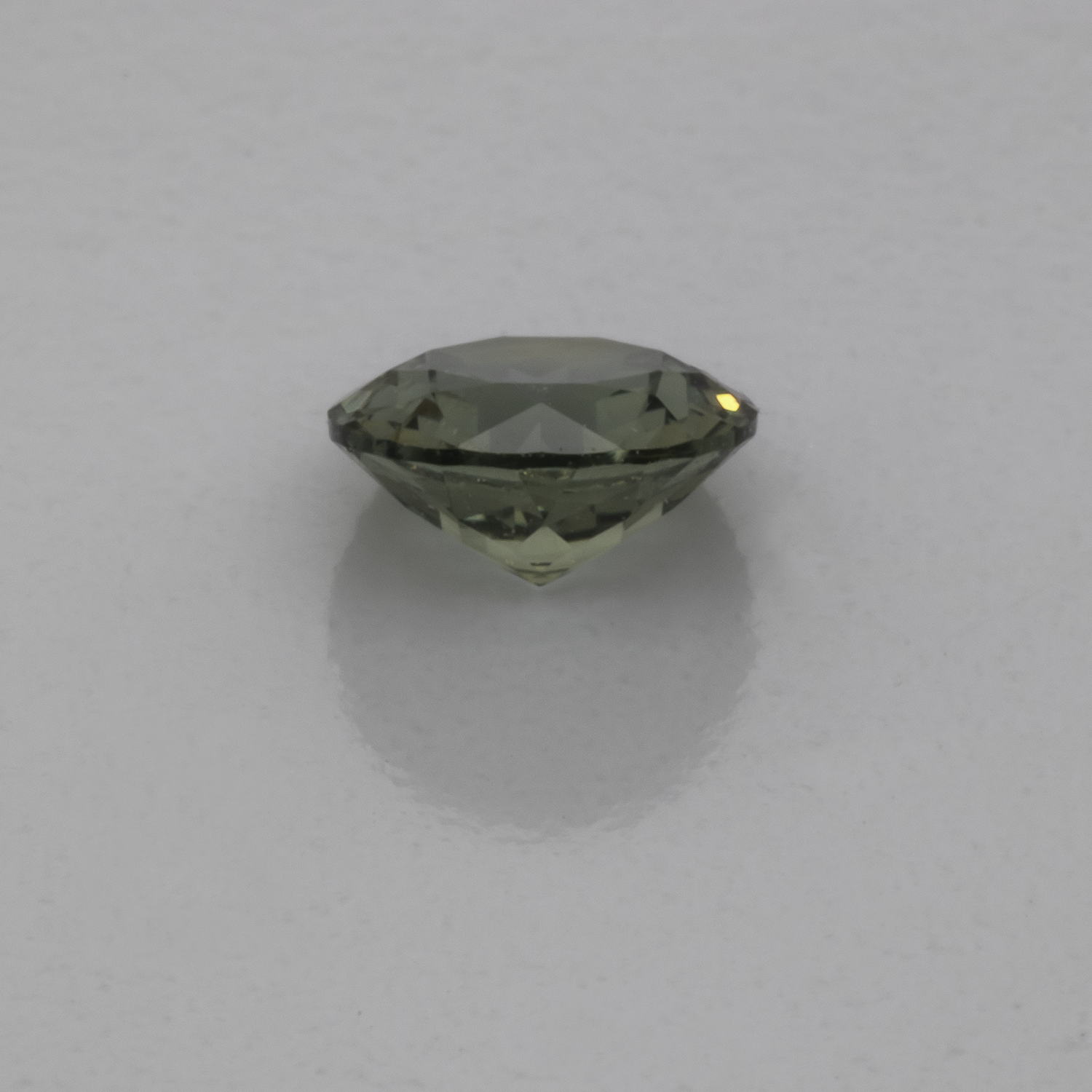 Sapphire - green, round, 4.1x4.1 mm, 0.29 cts, No. XSR11226