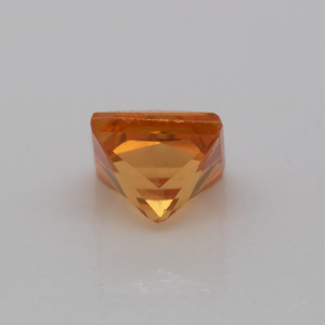 Sapphire - orange, square, 2.3x2.3 mm, 0.10 cts, No. XSR11250
